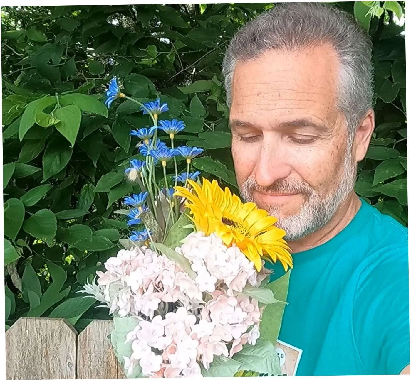 My Almost Green Thumb - Homepage Happy Plant